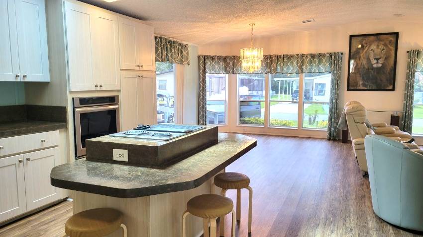 538 Tahiti Dr. a Lake Wales, FL Mobile or Manufactured Home for Sale